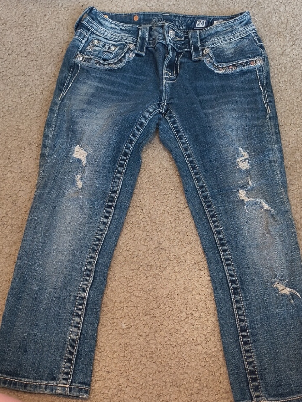 Miss Me Distressed Dark Blue Boyfriend Capris Size 24 D19